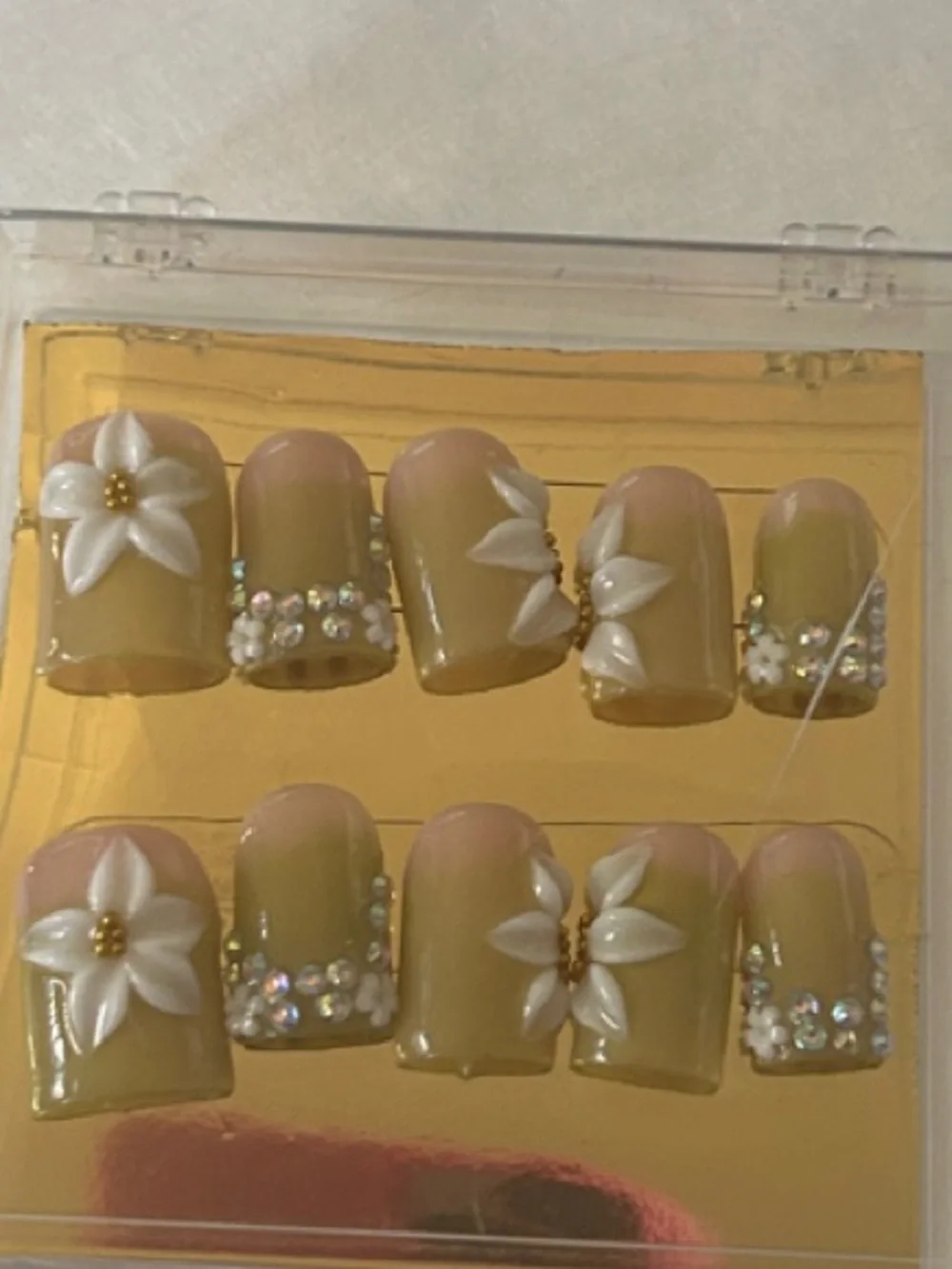 Olive Green Floral 3D Press-On Nail Set
